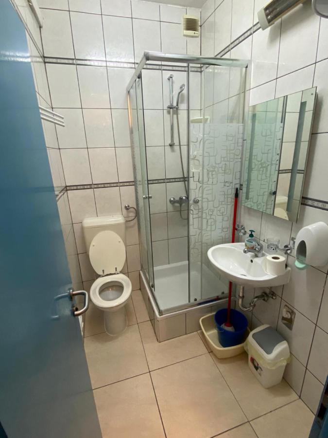 Blue Wave Apartments Турань Экстерьер фото